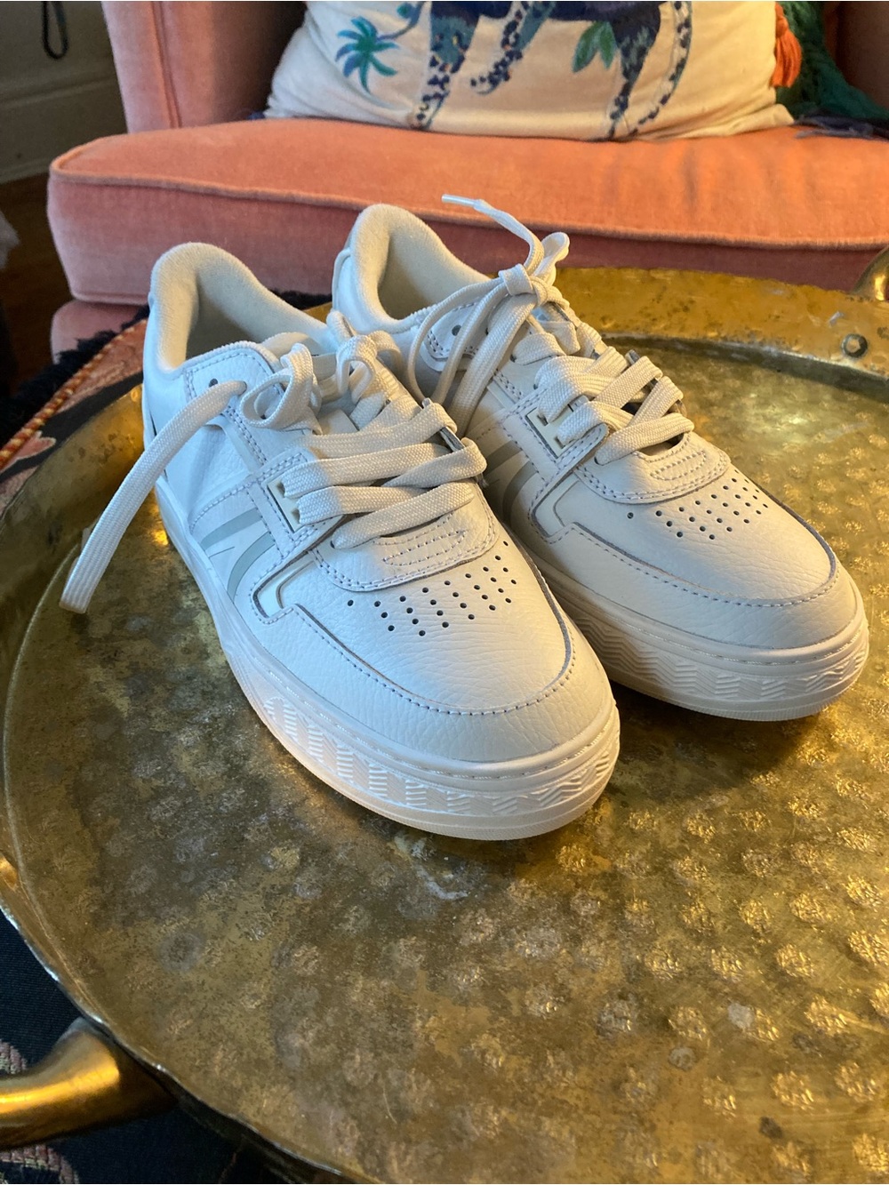 Lacoste Kids White Low-Top Sneakers with Perforated Toe